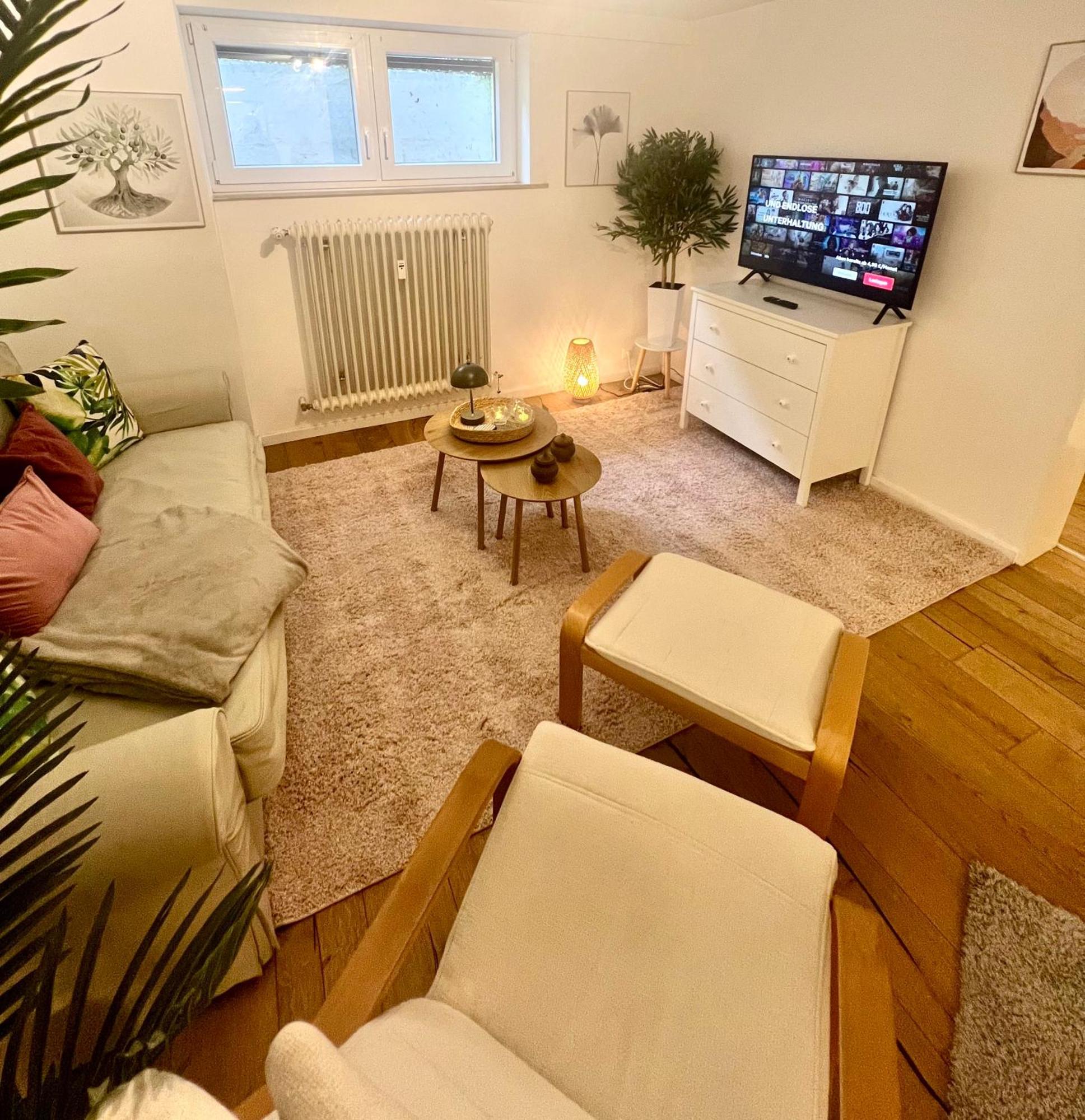 Gemuetliche Souterrain Wohnung Neben Der Universitaetsklinik In Homburg Гомбург Екстер'єр фото